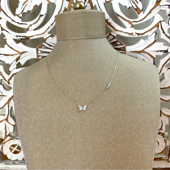 Jewelry - FLASH SALE! New sterling silver butterfly pendant necklace